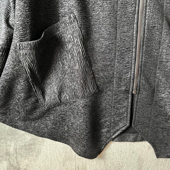 IC by Connie K Textured Black Zip Jacket Artsy Art to Wear Avant Garde LG New - Picture 6 of 9